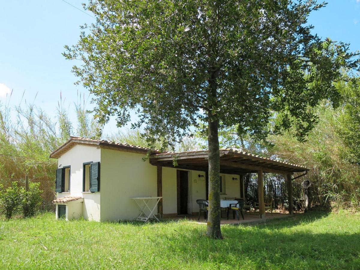 Holiday Home Chalet Del Lago By Interhome Bolsena Exterior photo