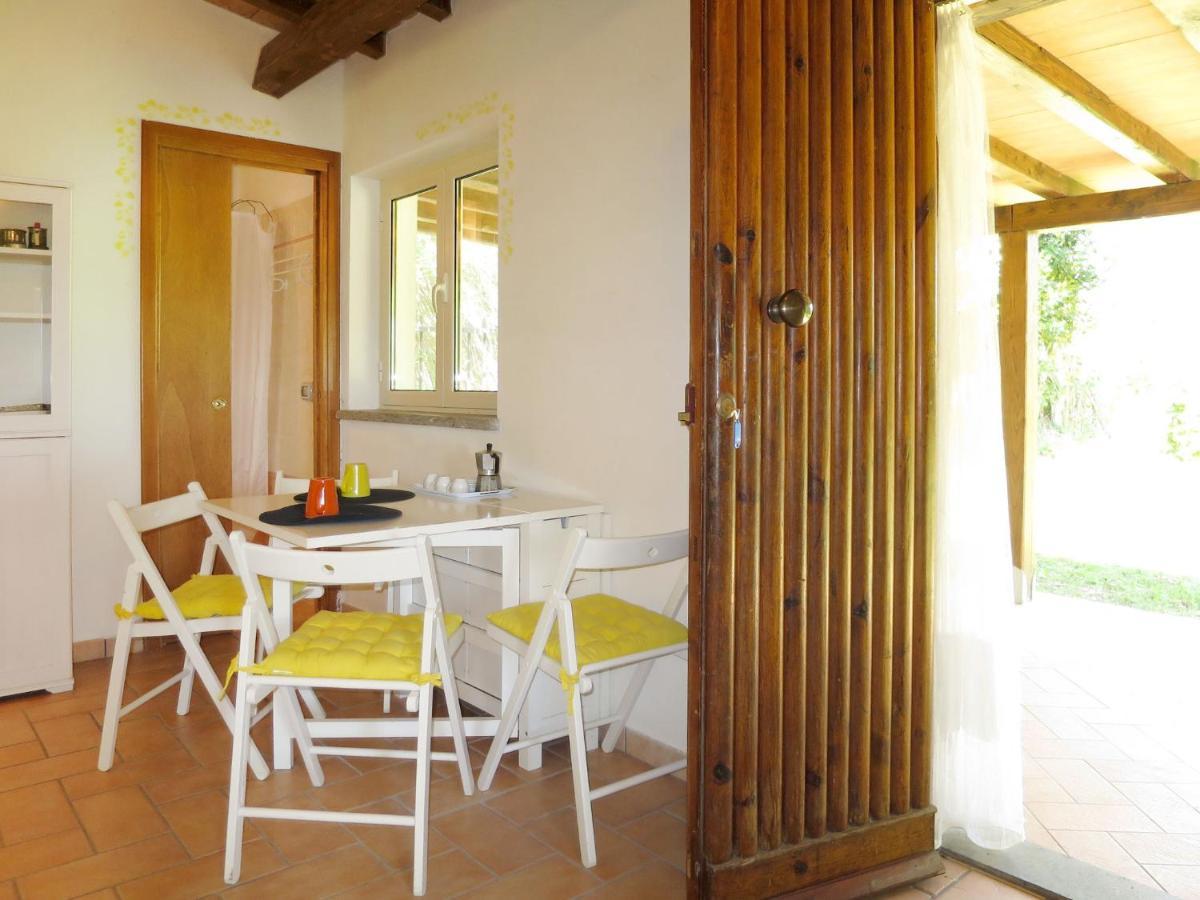 Holiday Home Chalet Del Lago By Interhome Bolsena Exterior photo